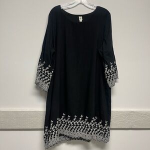 GAP Plus Size Embroidered Dress